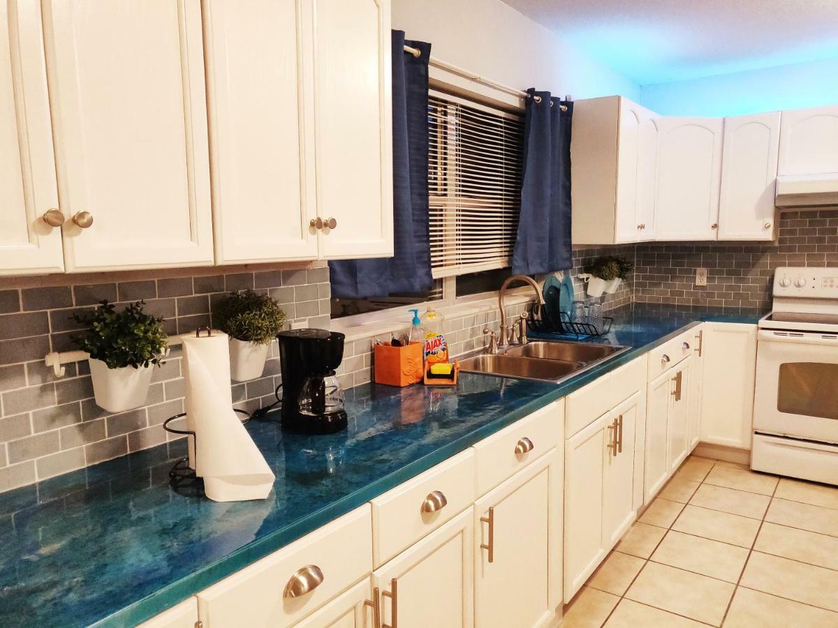 Manatee River Cottage In Historical Oldtown, Sleeps Up To 7 People Palmetto Kültér fotó